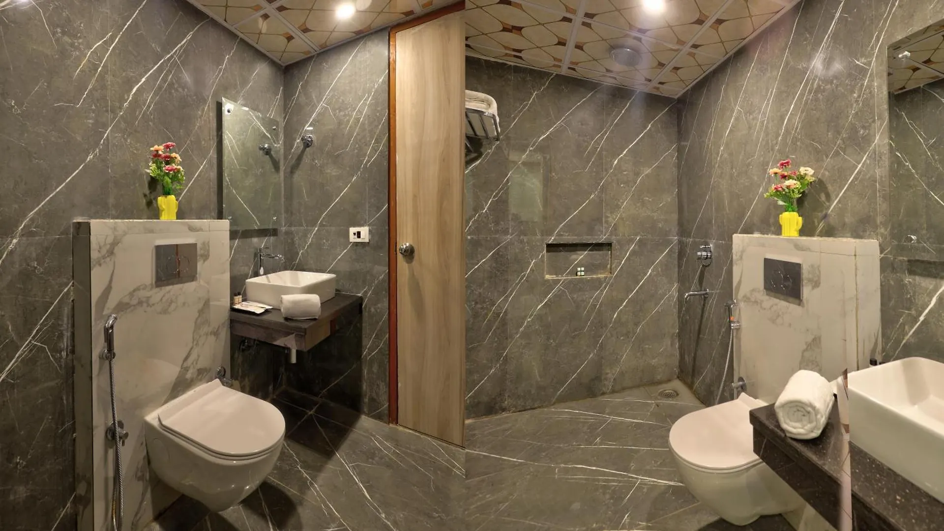 Hotel Silky Palace Delhi Airport New Delhi